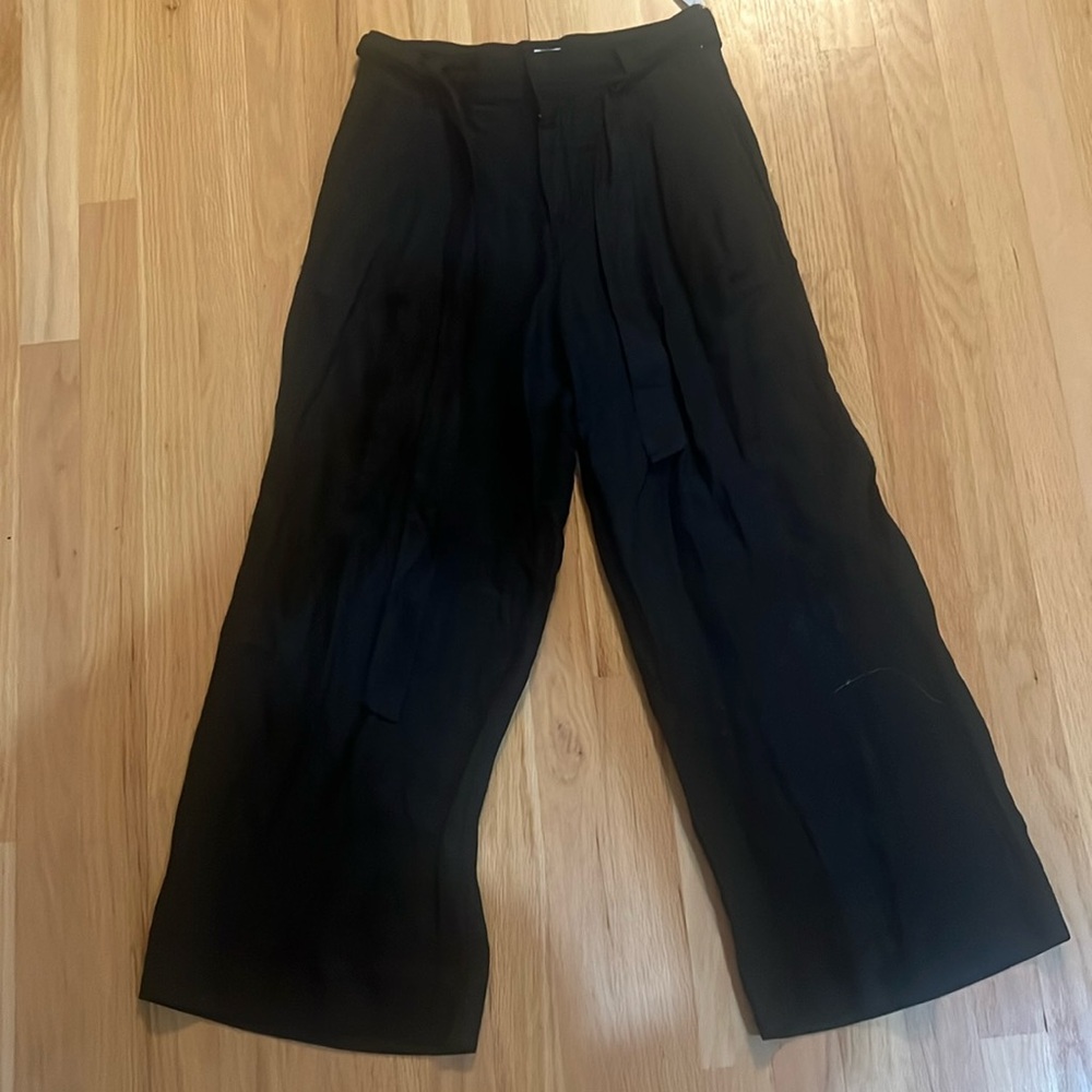 Gap Wide Leg pant. Size 2 Petite Black